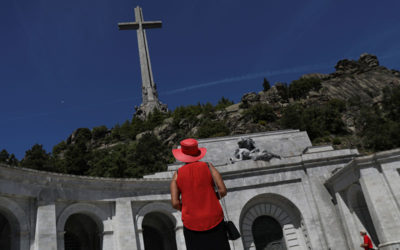 Exhumar a Franco, enterrar el franquismo