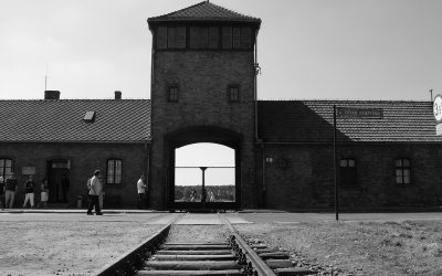 nos sumamos a los actos de recuerdo y homenaje a las víctimas del holocausto