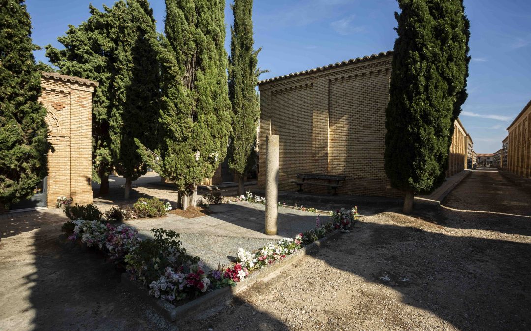 Monumento a los muertos por la democracia