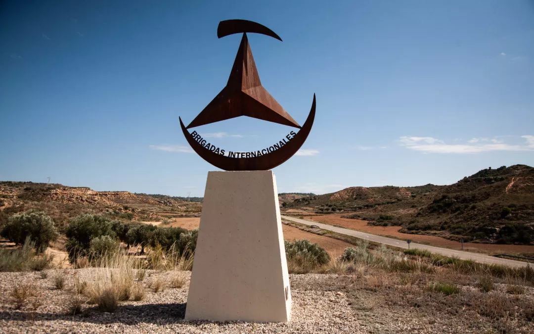MONUMENTO BRIGADAS INTERNACIONALES (Caspe)